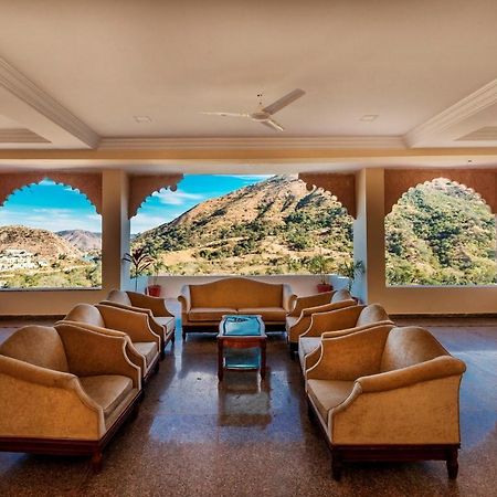 Kumbhalgarh Fort Resort-Pure Veg Esterno foto
