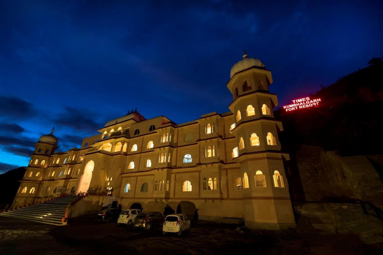Kumbhalgarh Fort Resort-Pure Veg Esterno foto